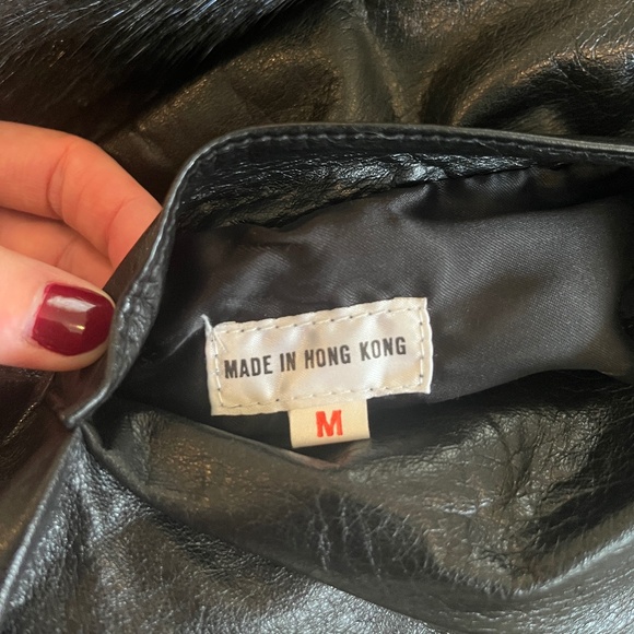 Vintage Reversible Leather and Fur Jacket - Picture 5 of 5